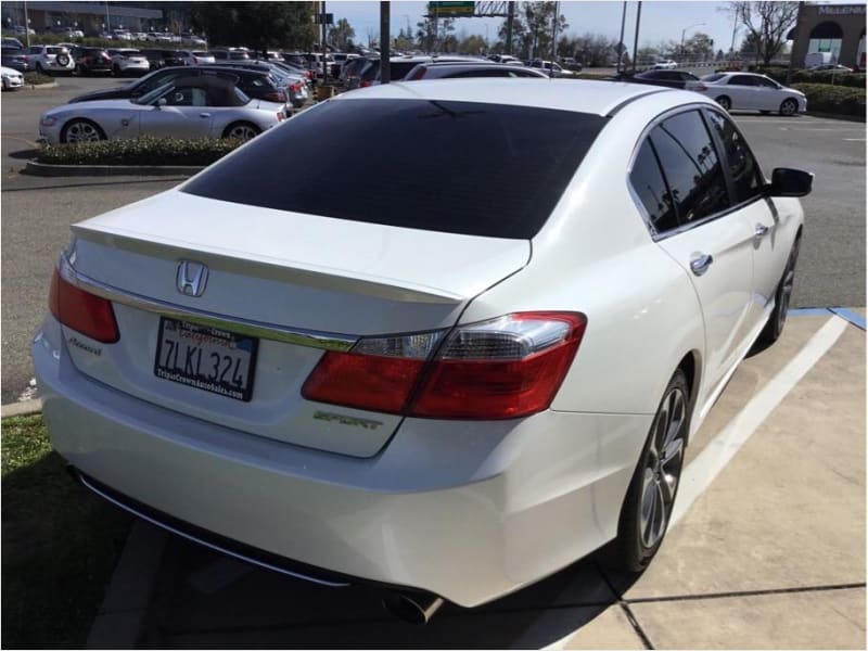 Honda Accord 2015 price $16,995