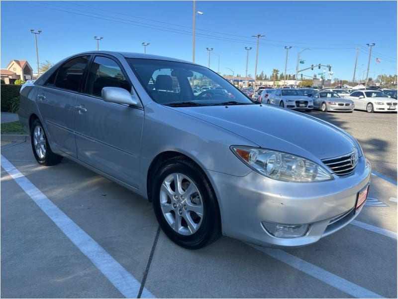 Toyota Camry 2005 price $7,995