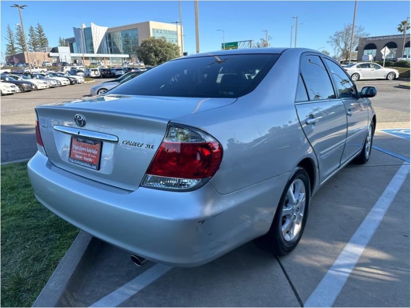 Toyota Camry 2005 price $7,995