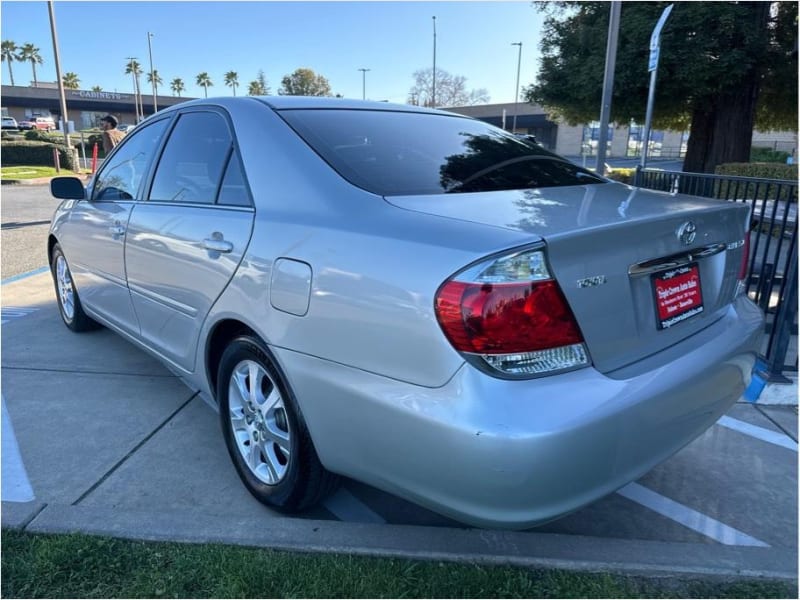 Toyota Camry 2005 price $7,995