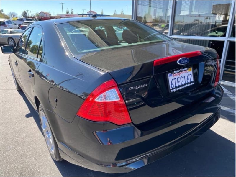 Ford Fusion 2011 price $8,995