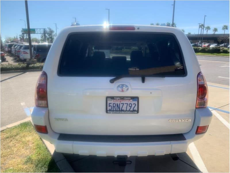 Toyota 4Runner 2005 price $12,995