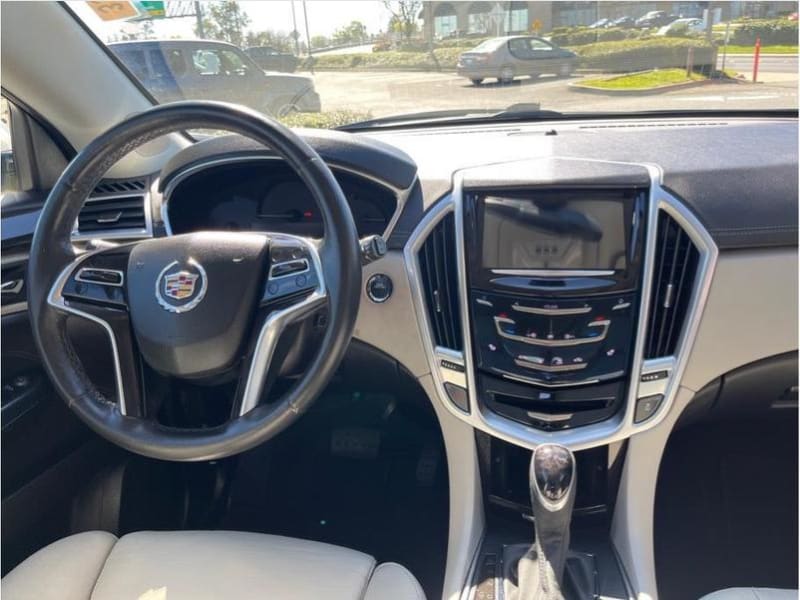 Cadillac SRX 2014 price $13,995