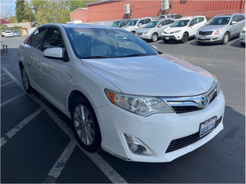 Toyota Camry 2012 price $12,995