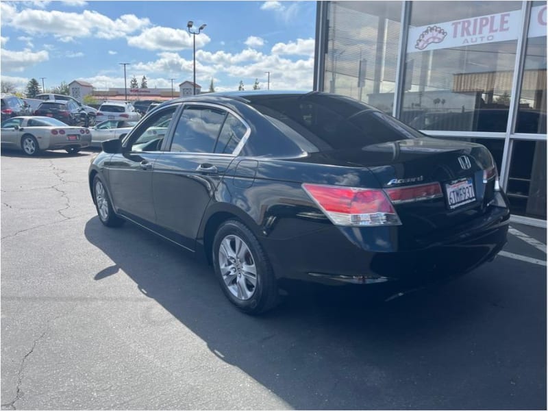 Honda Accord 2012 price $10,995