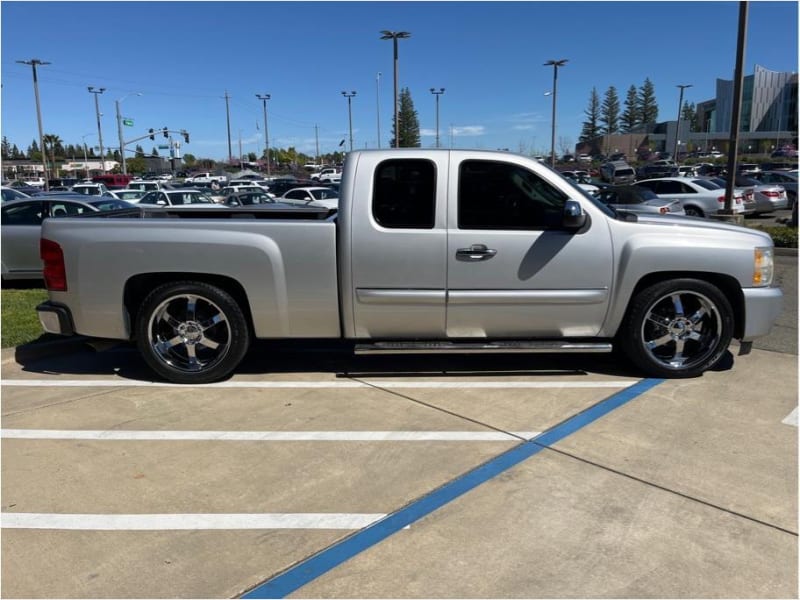 Chevrolet Silverado 1500 Extended Cab 2011 price $14,995