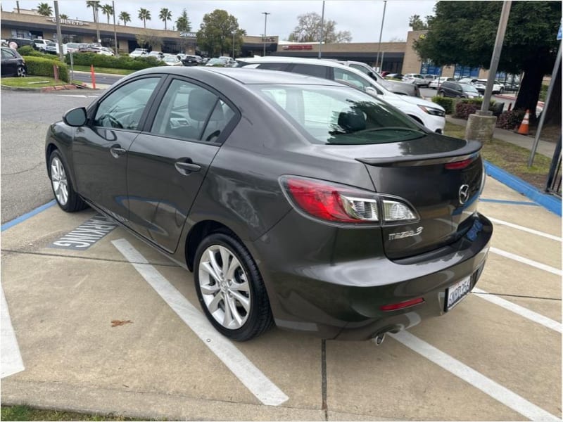 MAZDA MAZDA3 2010 price $9,995