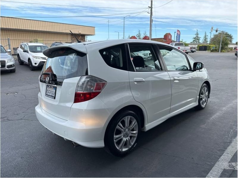 Honda Fit 2011 price $11,995