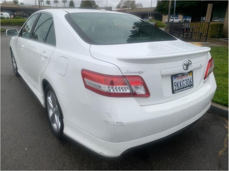 Toyota Camry 2010 price $11,995