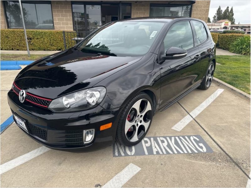 Volkswagen GTI 2012 price $15,995