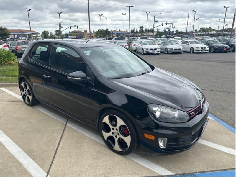 Volkswagen GTI 2012 price $15,995