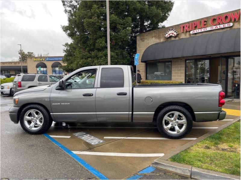 Dodge Ram 1500 Quad Cab 2007 price $11,995