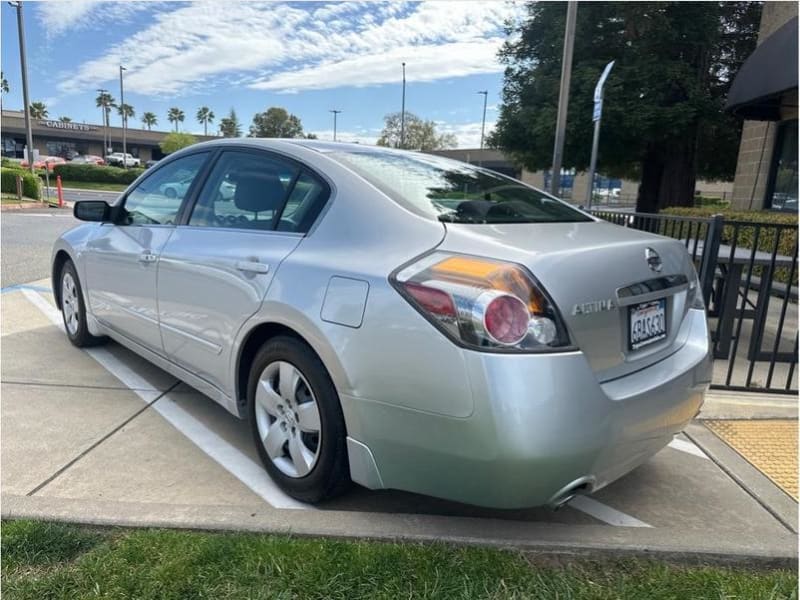 Nissan Altima 2007 price $6,995