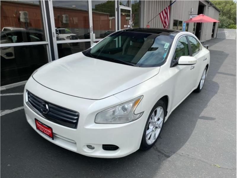 Nissan Maxima 2013 price $10,995