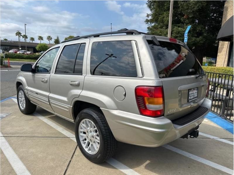 Jeep Grand Cherokee 2004 price $7,995