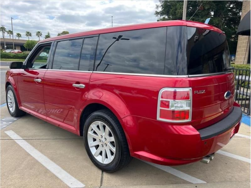 Ford Flex 2011 price $10,995