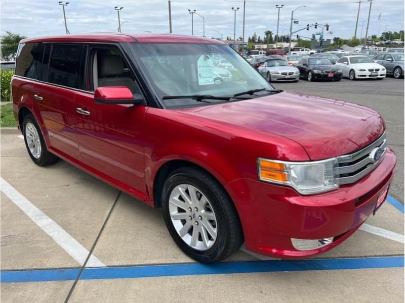 Ford Flex 2011 price $10,995