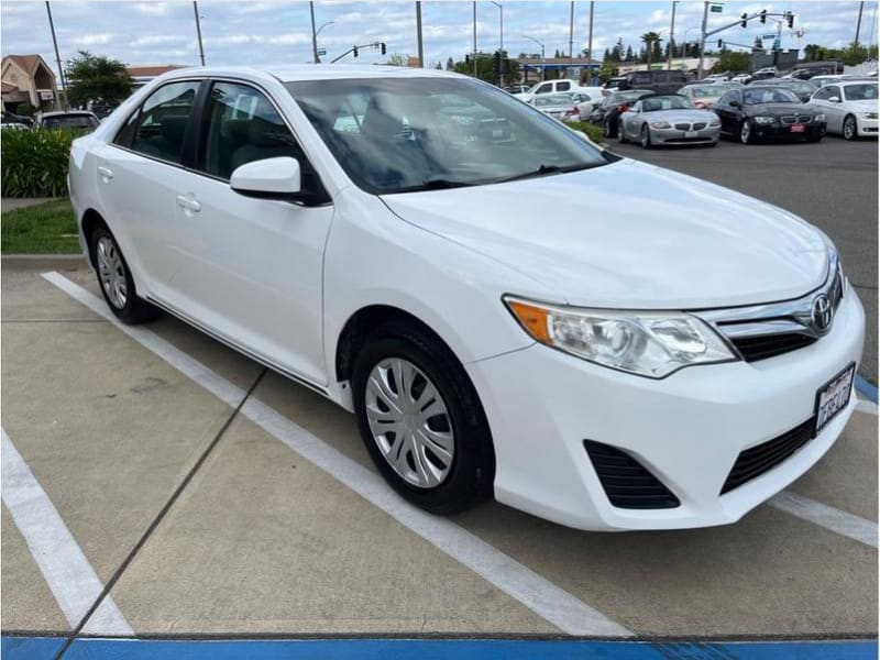 Toyota Camry 2014 price $14,995