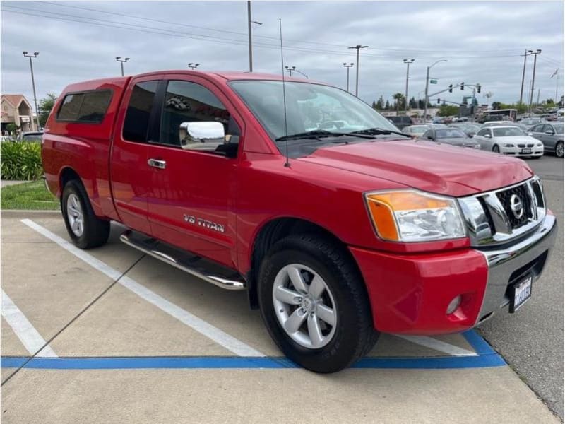 Nissan Titan King Cab 2011 price $16,995