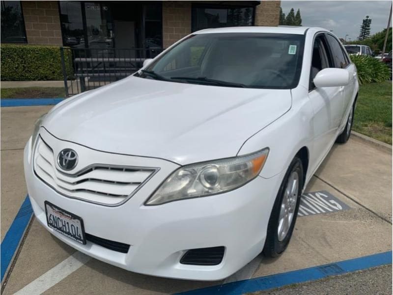 Toyota Camry 2011 price $9,995