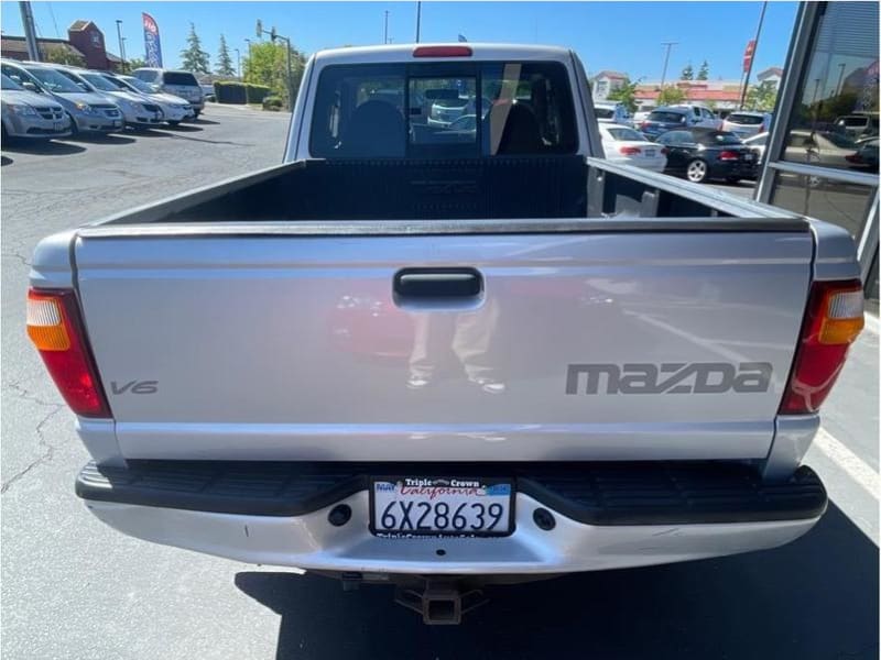 Mazda B-Series Cab Plus 2002 price $8,995