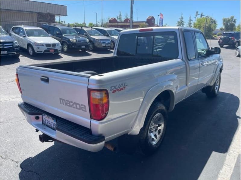 Mazda B-Series Cab Plus 2002 price $8,995