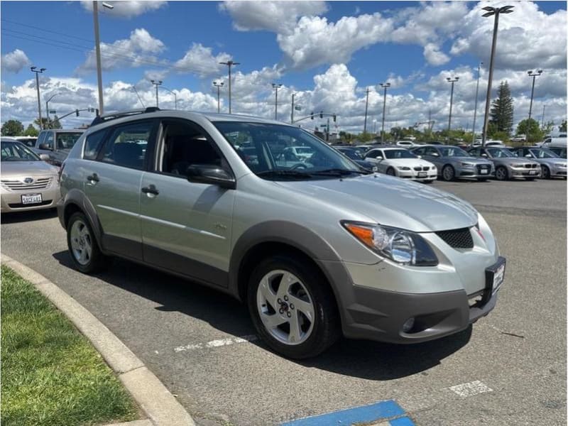 Pontiac Vibe 2003 price $7,995