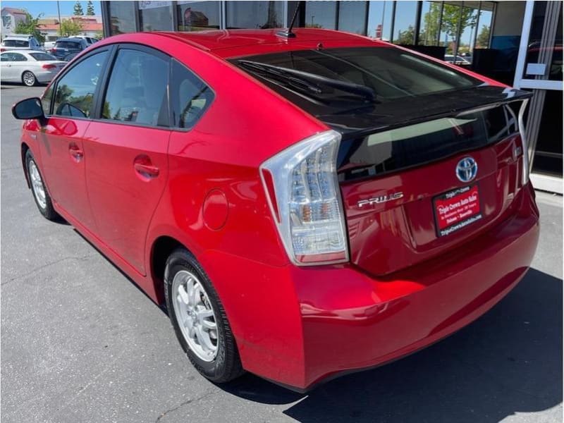 Toyota Prius 2011 price $11,995