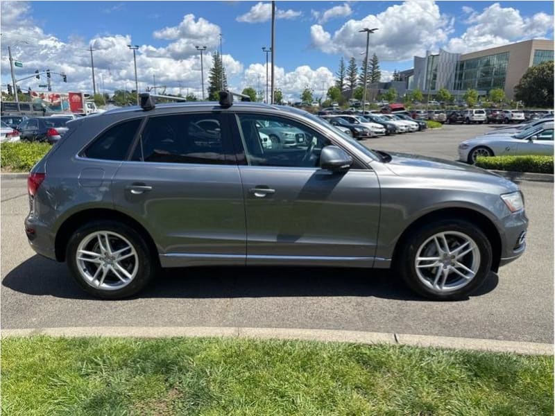 Audi Q5 2013 price $12,995