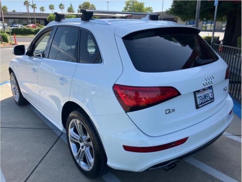 Audi Q5 2013 price $10,995