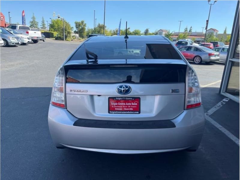 Toyota Prius 2010 price $9,995