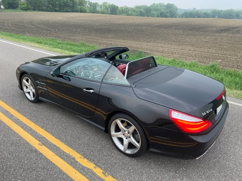 Mercedes-Benz SL-Class 2013 price $38,990