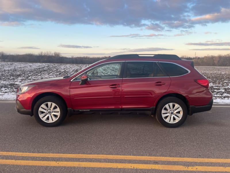 Subaru Outback 2018 price $17,990