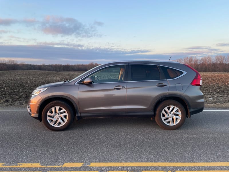 Honda CR-V 2016 price $15,990