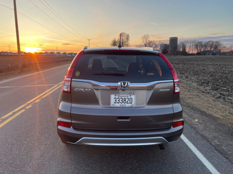 Honda CR-V 2016 price $15,990