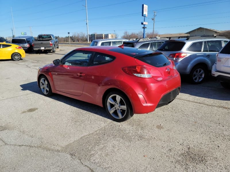 HYUNDAI VELOSTER 2015 price $7,999