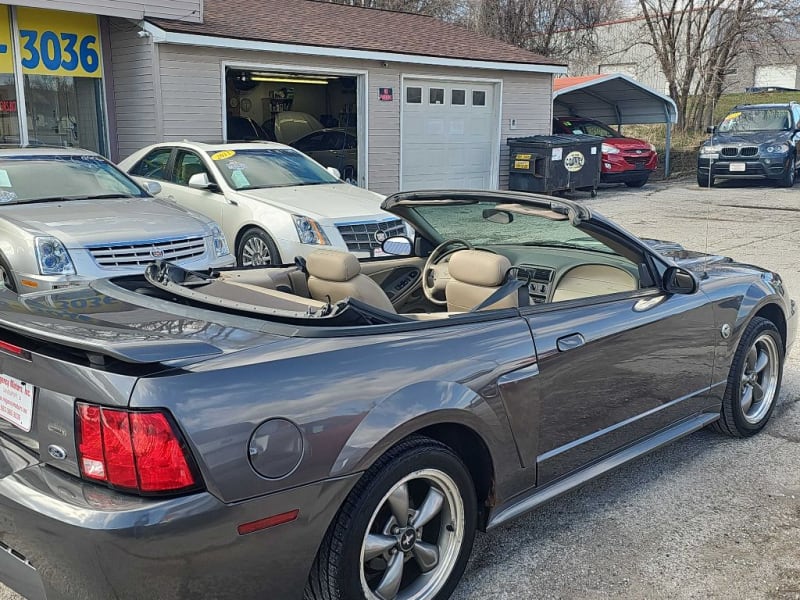 FORD MUSTANG 2004 price $8,999