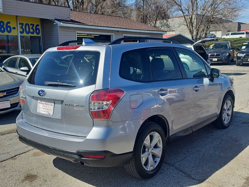 SUBARU FORESTER 2016 price $15,999