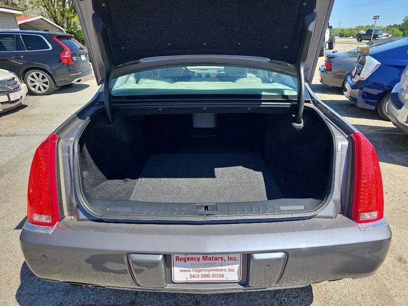 CADILLAC DTS 2007 price $5,999