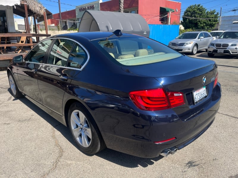 BMW 5-Series 2011 price $11,850