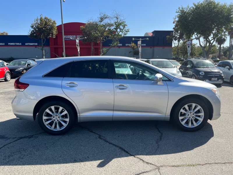 Toyota Venza 2014 price $11,850