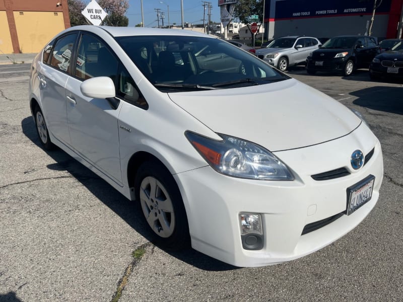 Toyota Prius 2010 price $8,999