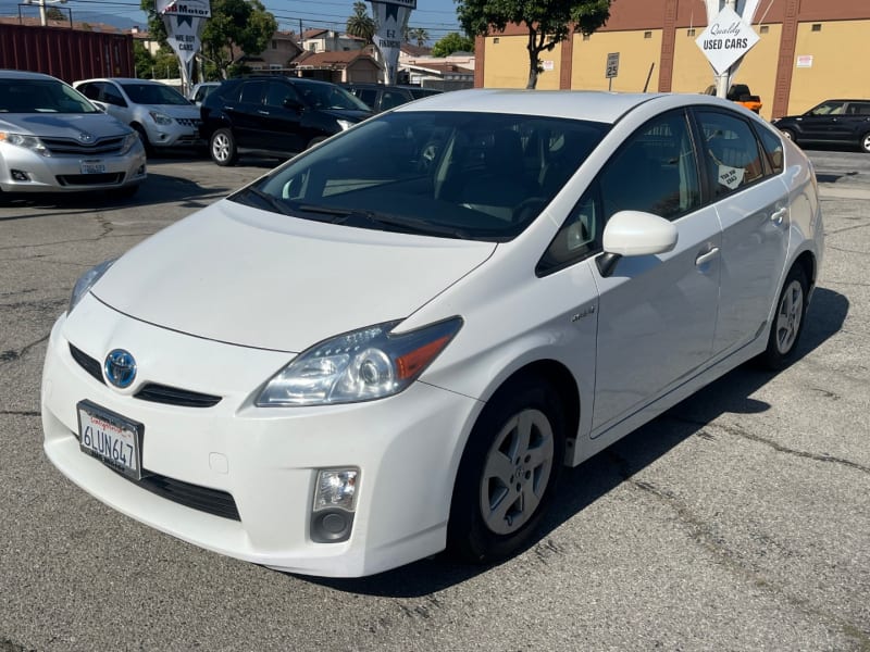 Toyota Prius 2010 price $8,999