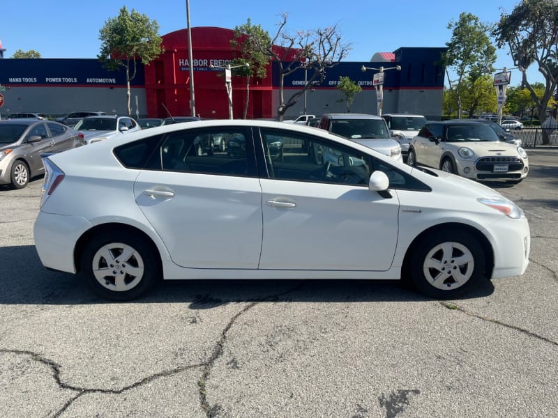 Toyota Prius 2010 price $8,999