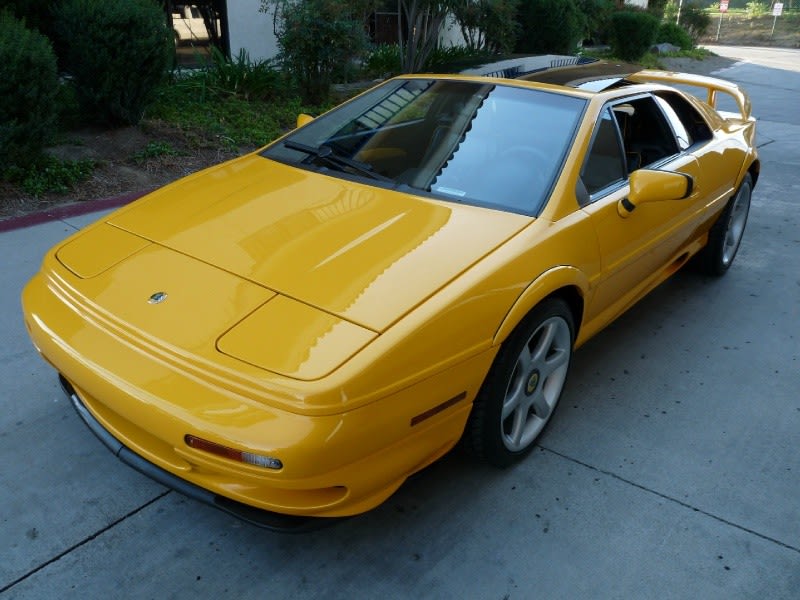 Lotus Esprit Twin Turbo 2001 price $59,800