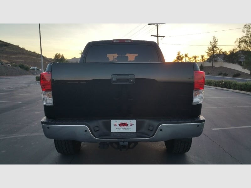 Toyota Tundra Limited CrewMax Platinum 4WD 2010 price $31,800