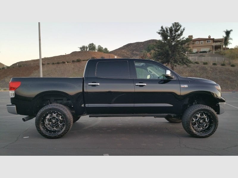 Toyota Tundra Limited CrewMax Platinum 4WD 2010 price $31,800