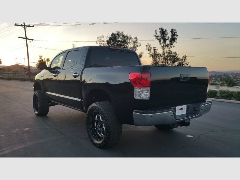 Toyota Tundra Limited CrewMax Platinum 4WD 2010 price $31,800