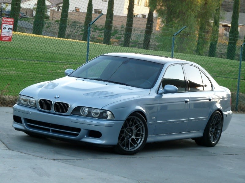 BMW 5-Series 2000 price $19,800