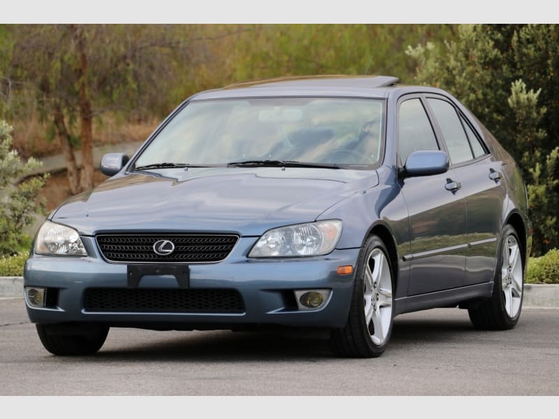 Lexus IS 300 2005 price $13,750